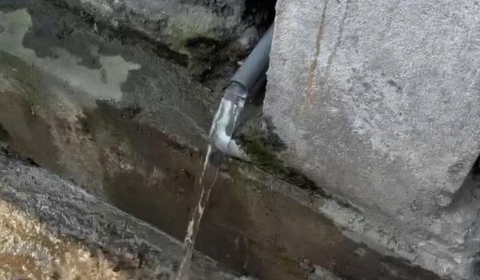 Lượng nước xả đáy (Blowdown) trong tháp giải nhiệt quá cao - Nguyên nhân và cách khắc phục Lượng nước xả đáy (Blowdown) trong tháp giải nhiệt quá cao - Nguyên nhân và cách khắc phục